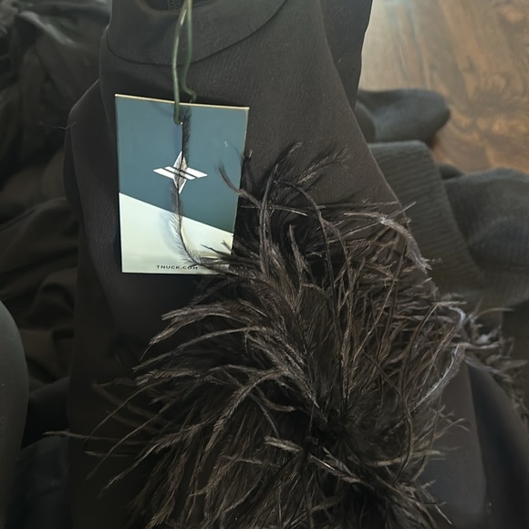 Tuckernuck Black Feather Mod Ellie Dress - Picture 8 of 8